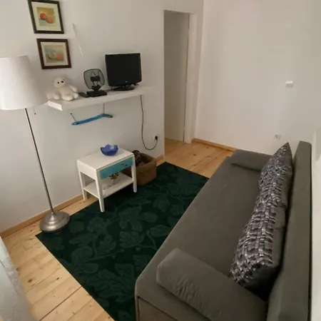 Isabella Guest house 3*